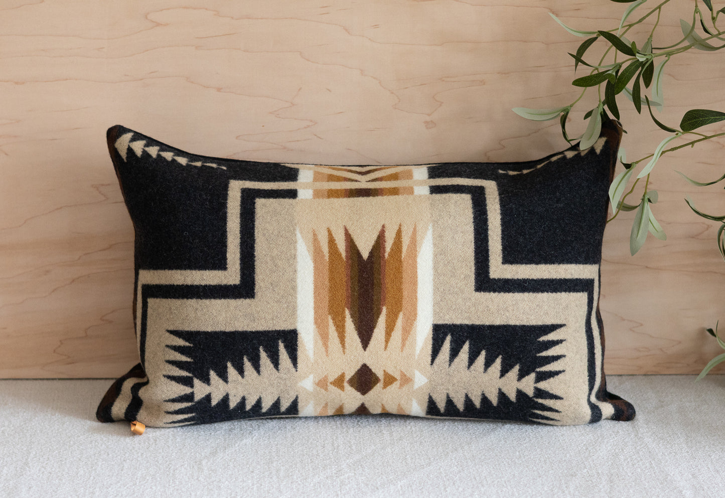 Oxford Harding Wool Pillow Cover – Black & Camel Iconic Pattern