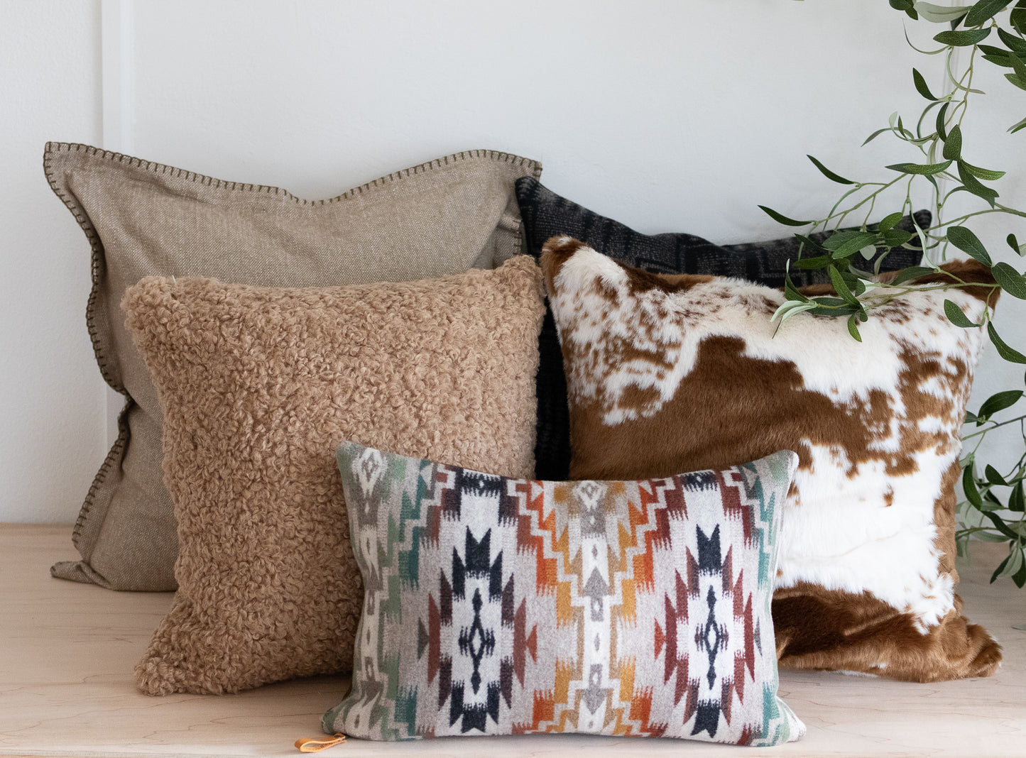 Mesilla Geometric Wool Pillow Cover – Southwestern Throw Accent Pillow