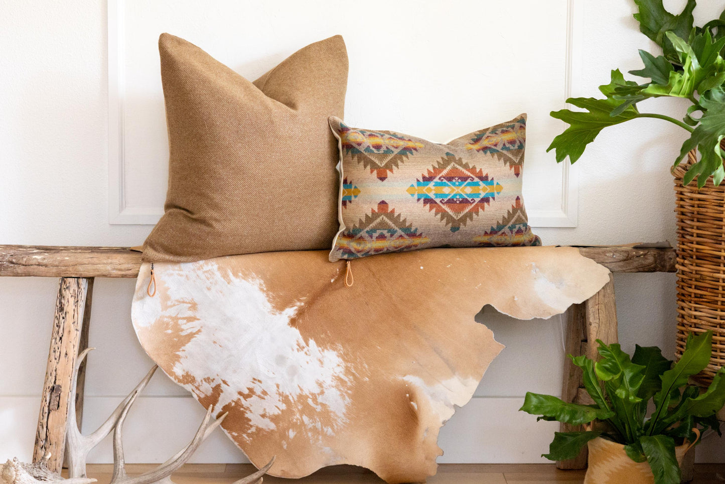 Limited-Edition Taos Trail Southwestern Pillow Cover – 12x18