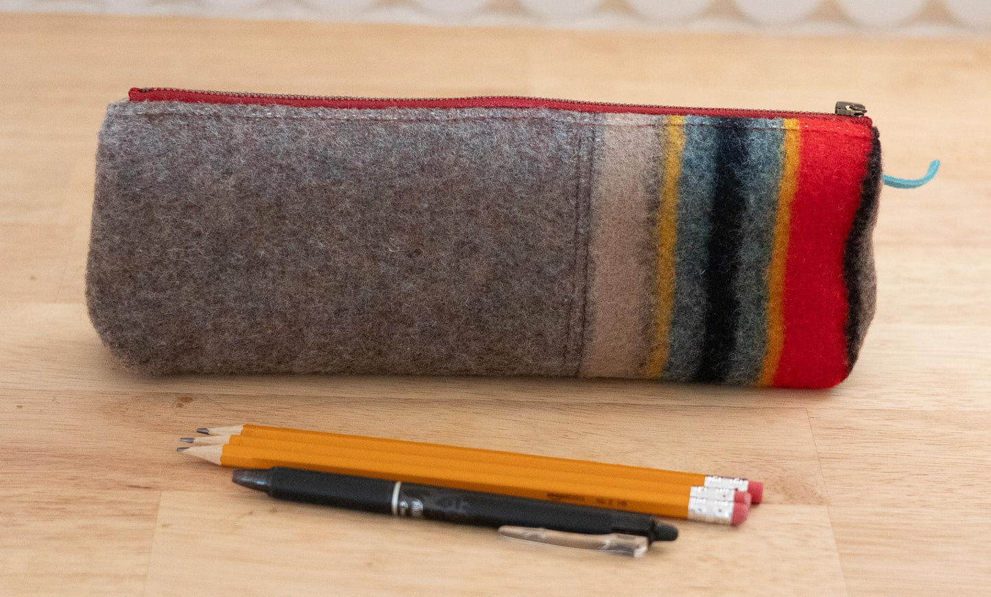 Yakima Camp Blanket Wool Zippered Pouch: Versatile Organizer for Pencils, Knitting, Makeup, and More