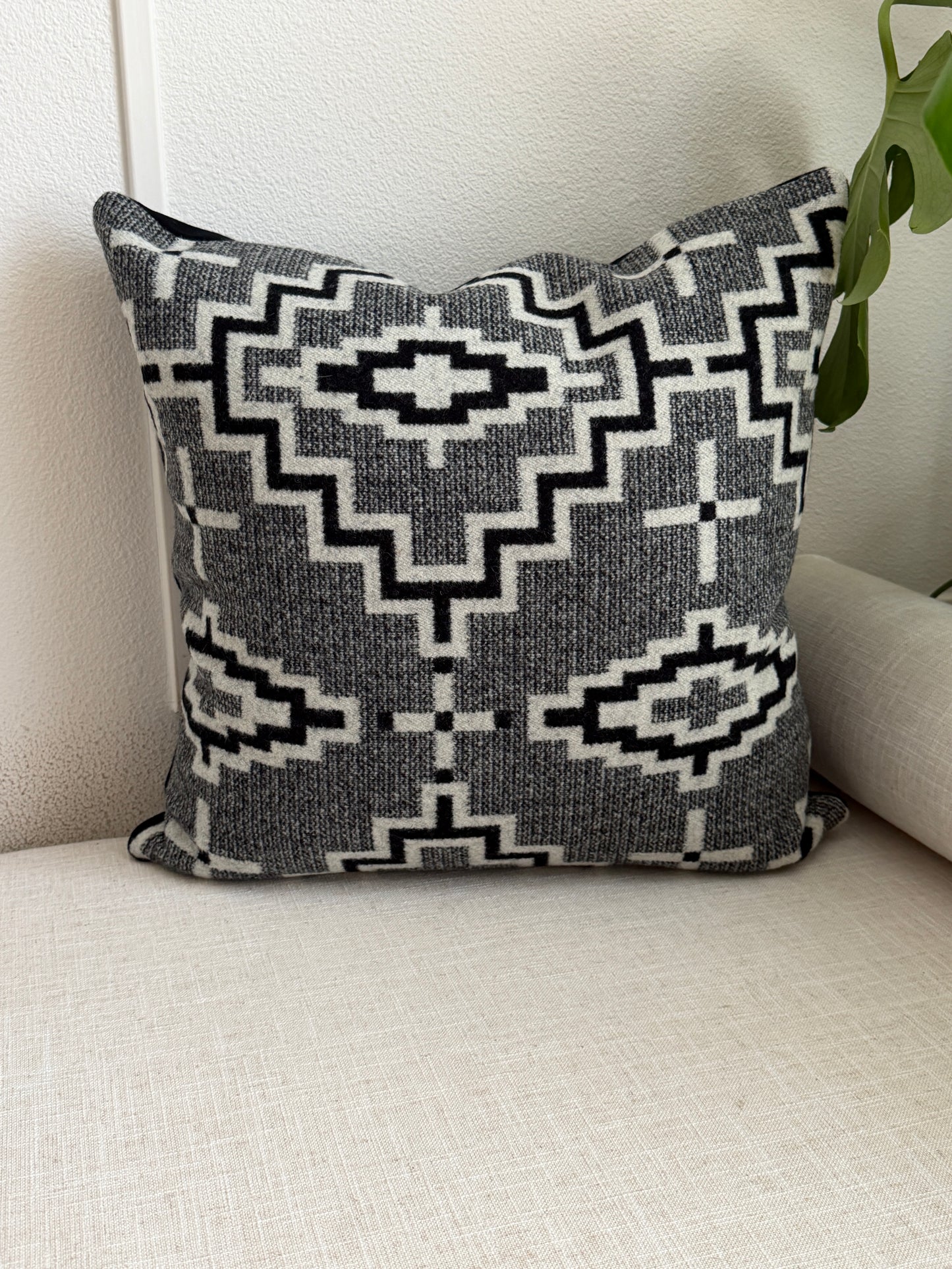 Kiva Steps Wool Pillow Cover – Black & White Southwestern Geometric Design