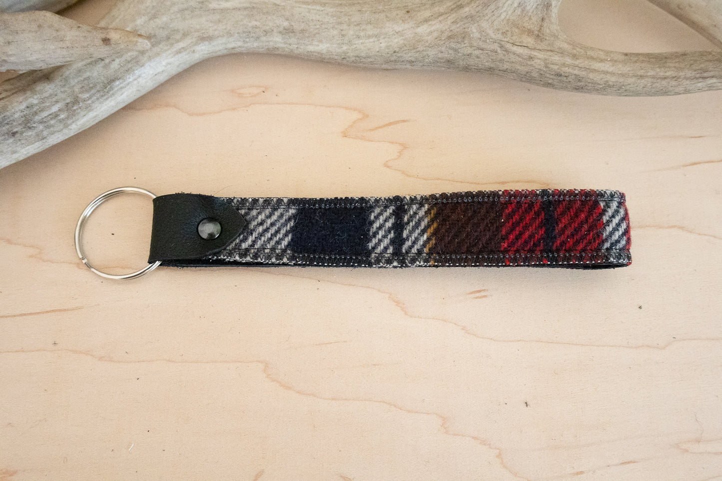 Heritage Wool Key Fob Wristlet – Leather & Southwestern Pattern