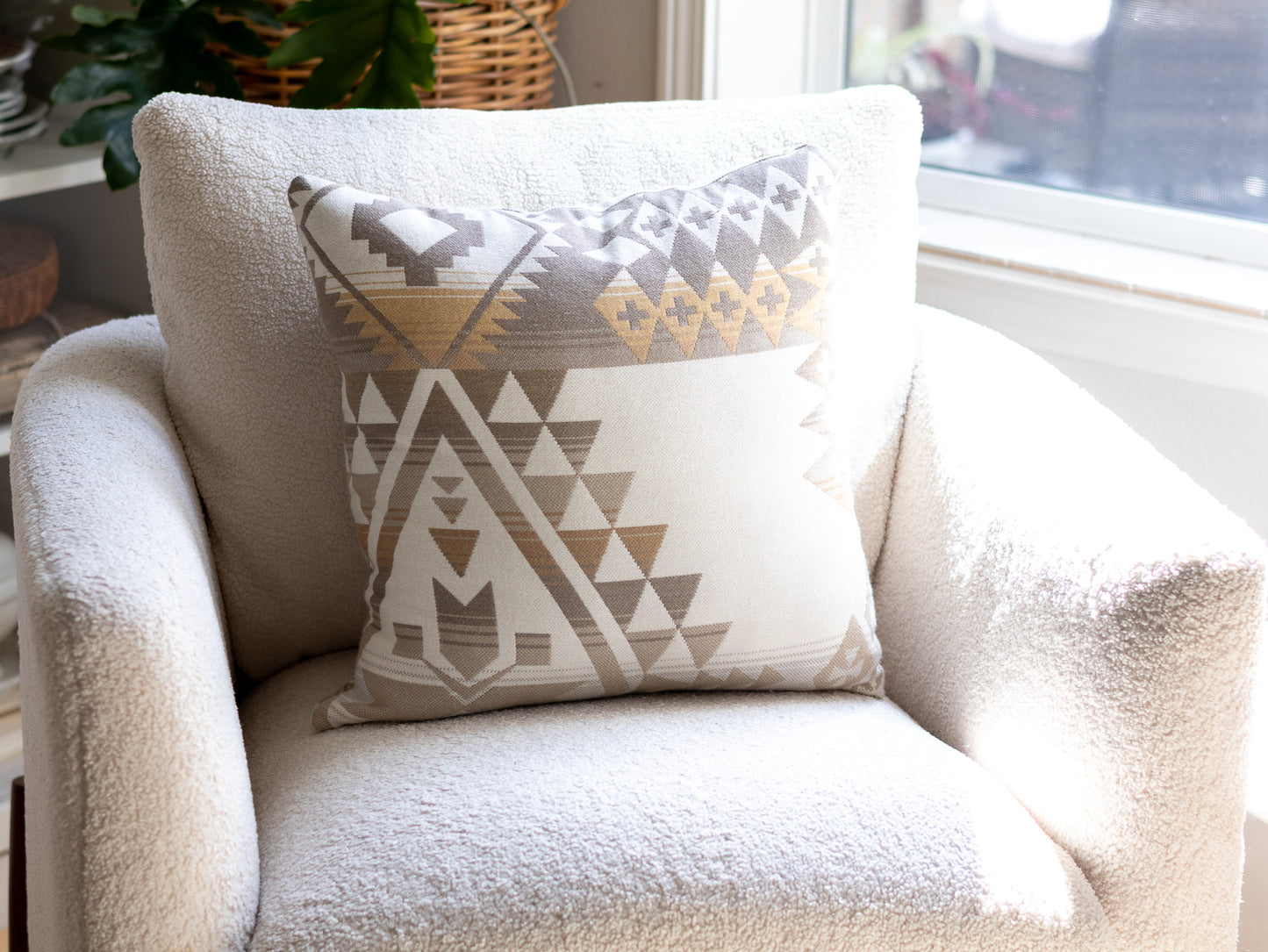 Canyonlands National Park Southwestern Outdoor Pillow Cover – Desert, Made to Order